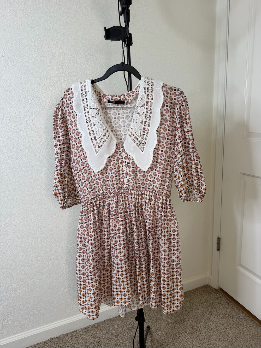 MAJE Printed Linen Dress Romelange
Puff Sleeves
